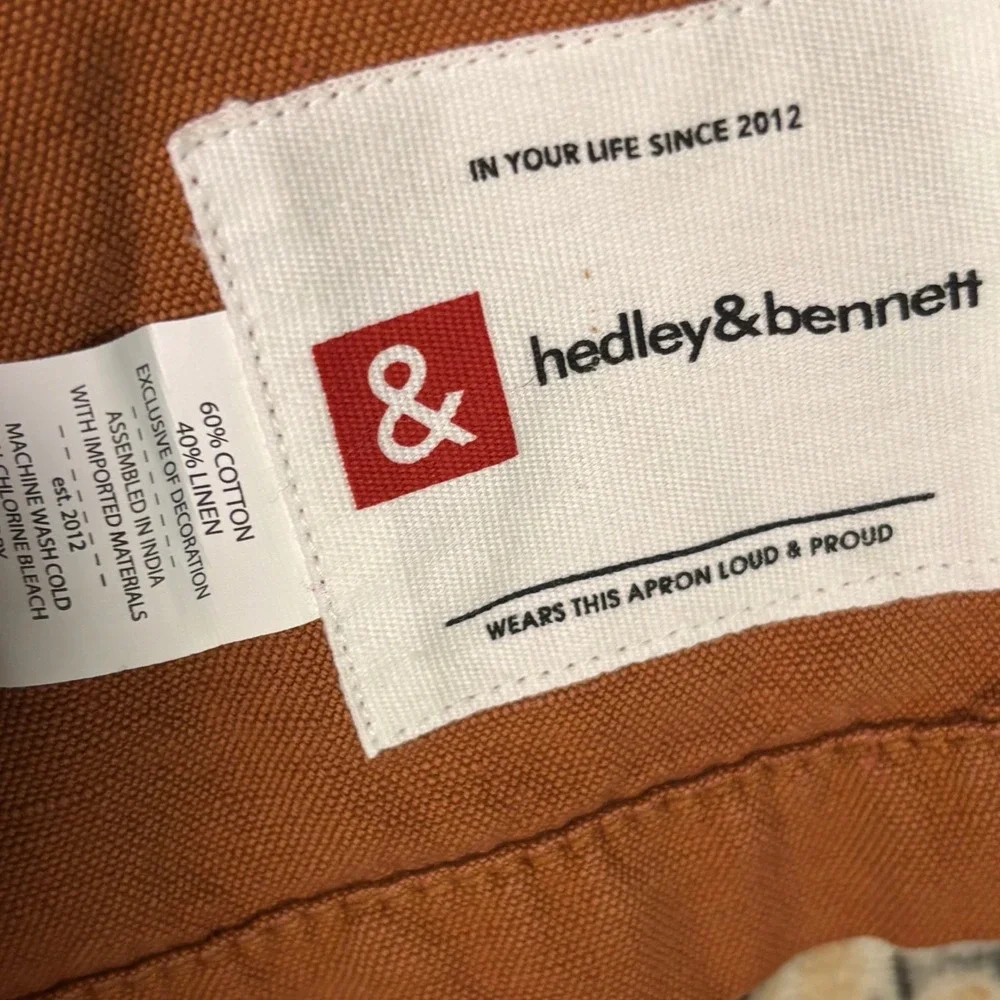Hedley & Bennett Crossback Apron Rust Orange Cotton Linen Blend Pockets Kitchen